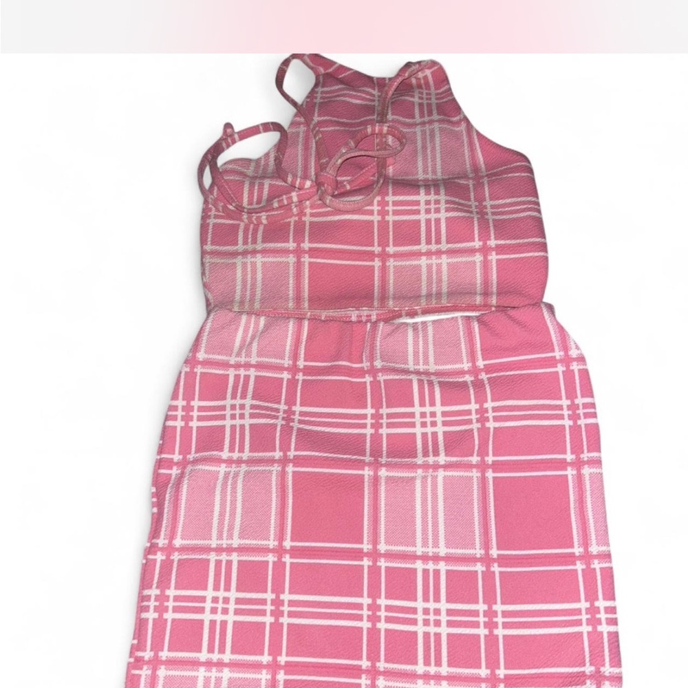 PrettyLittleThing Pink Checkered Fabric